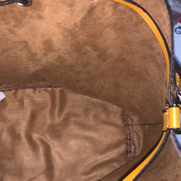 Nice duffel bag - Picture 11 of 12